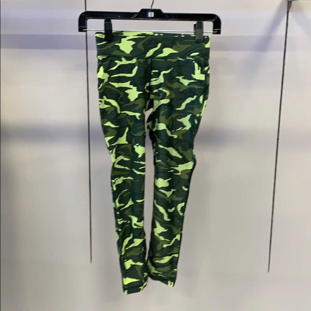 Human Performance Engineering Sportswear Legging - image 1